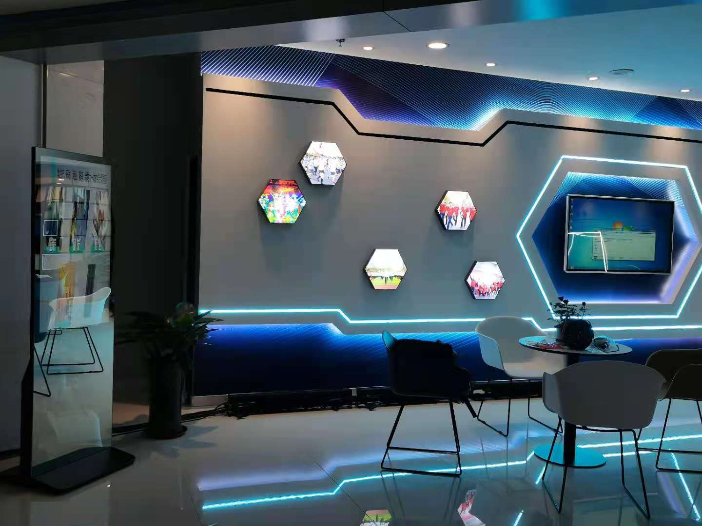 政企展厅个性化商显案例